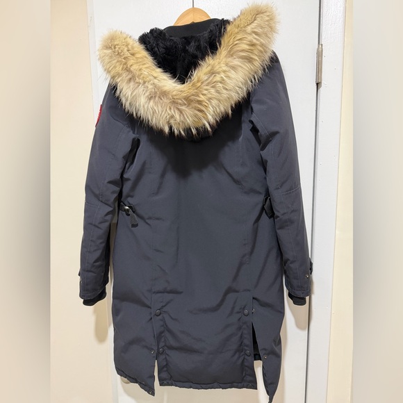 Canada Goose Jacket - Picture 6 of 10